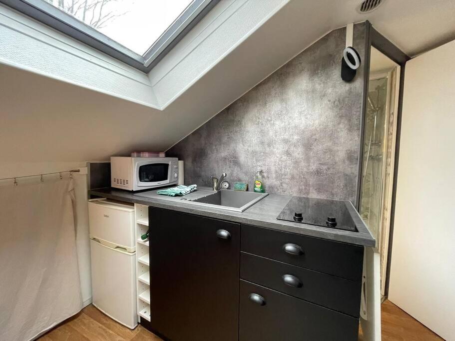 Le Cinq Sens, Studio Proche De La Gare Apartamento Pontoise Exterior foto